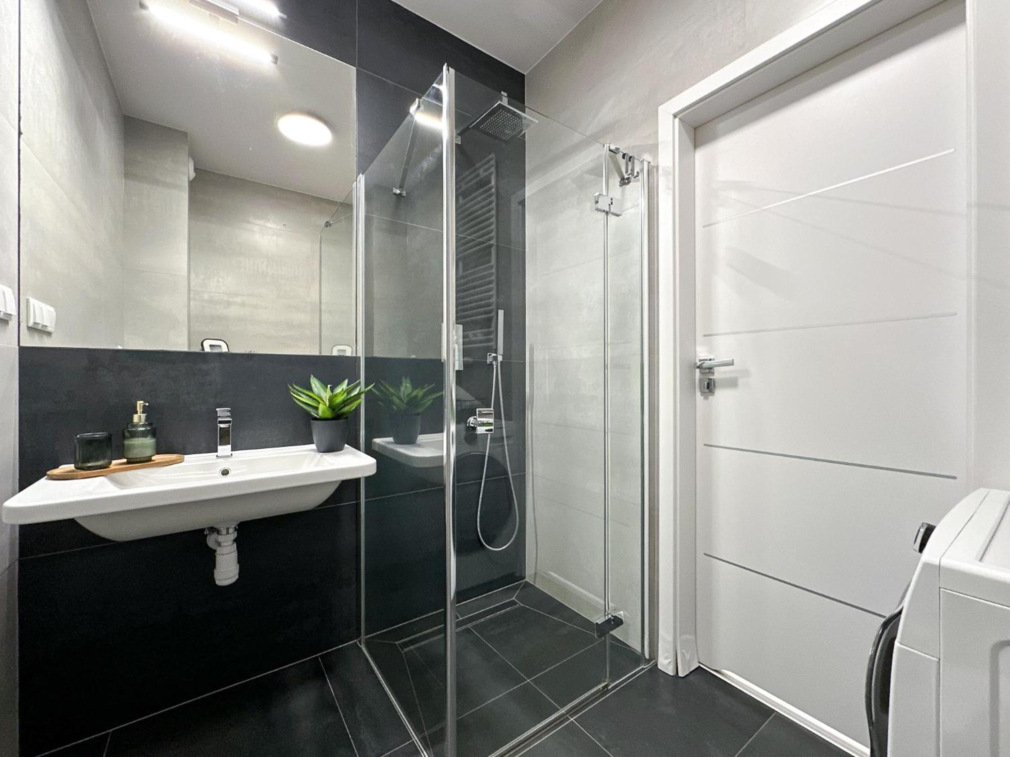 Krakowski Zakatek- Apartament Premium Z Garazem Zewnętrze zdjęcie